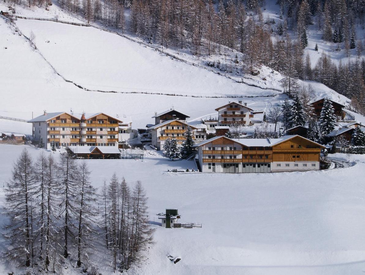 Hotel Rinsbacherhof Selva dei Molini Exterior photo